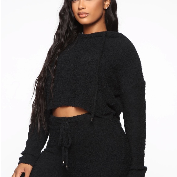 🥀DONATING 12/30 Couldn’t be Cozier Sweater Hoodie Set - Picture 4 of 8